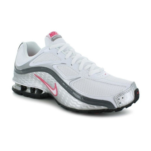 womens nike reax run